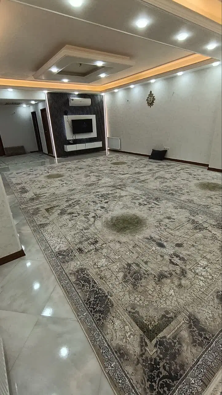 آپارتمان سه خواب سه طبقه دو واحدی شیک
