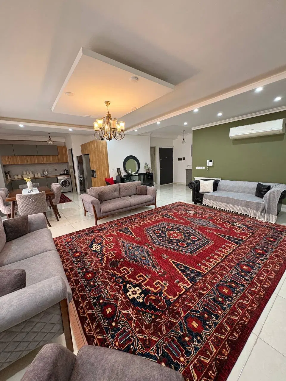 اپارتمان لوکس۱۰۷متری