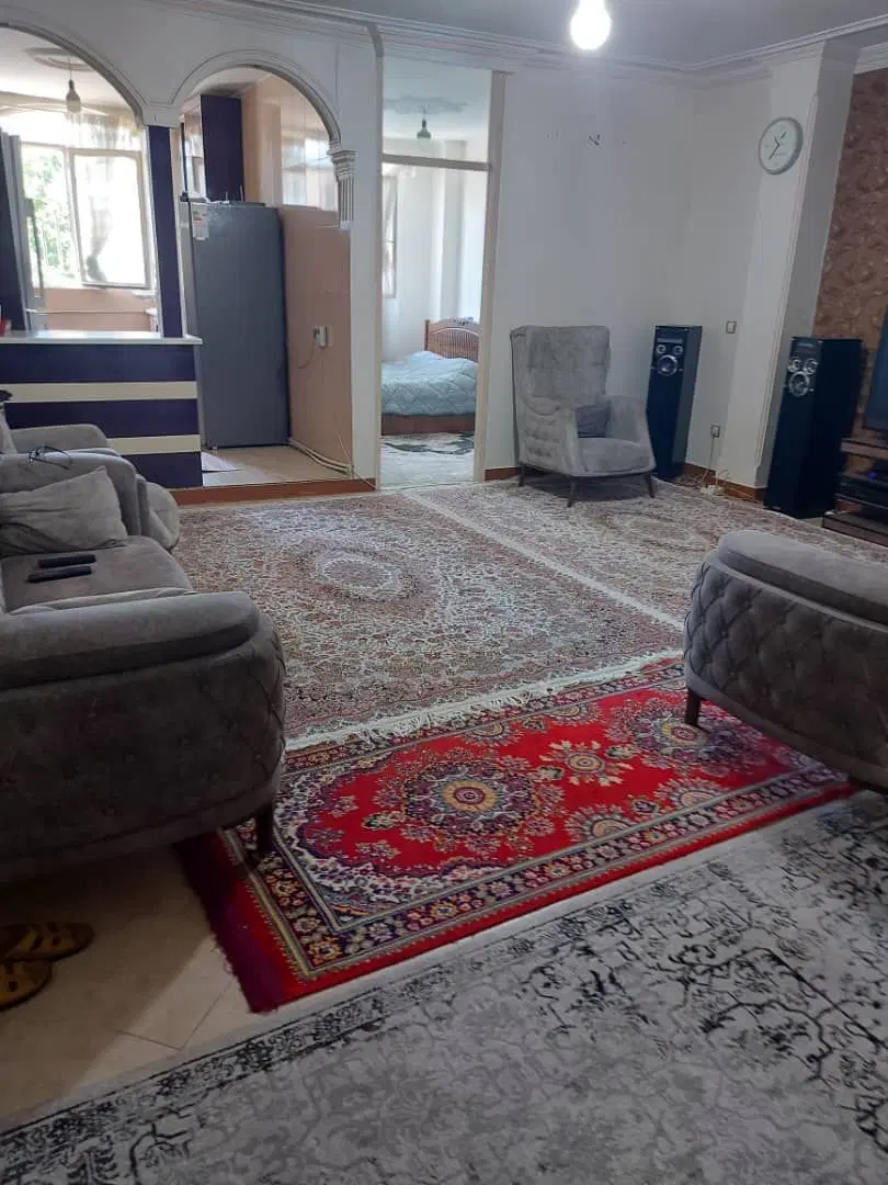 اجاره آپارتمان_۷۲ متری_روبه نما_سه راه حافظیه_