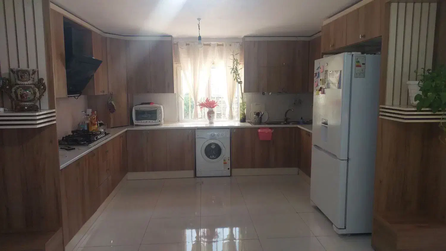 اجاره سالانه واحد راه جدا ۹۰ متر روستا املاک آراد