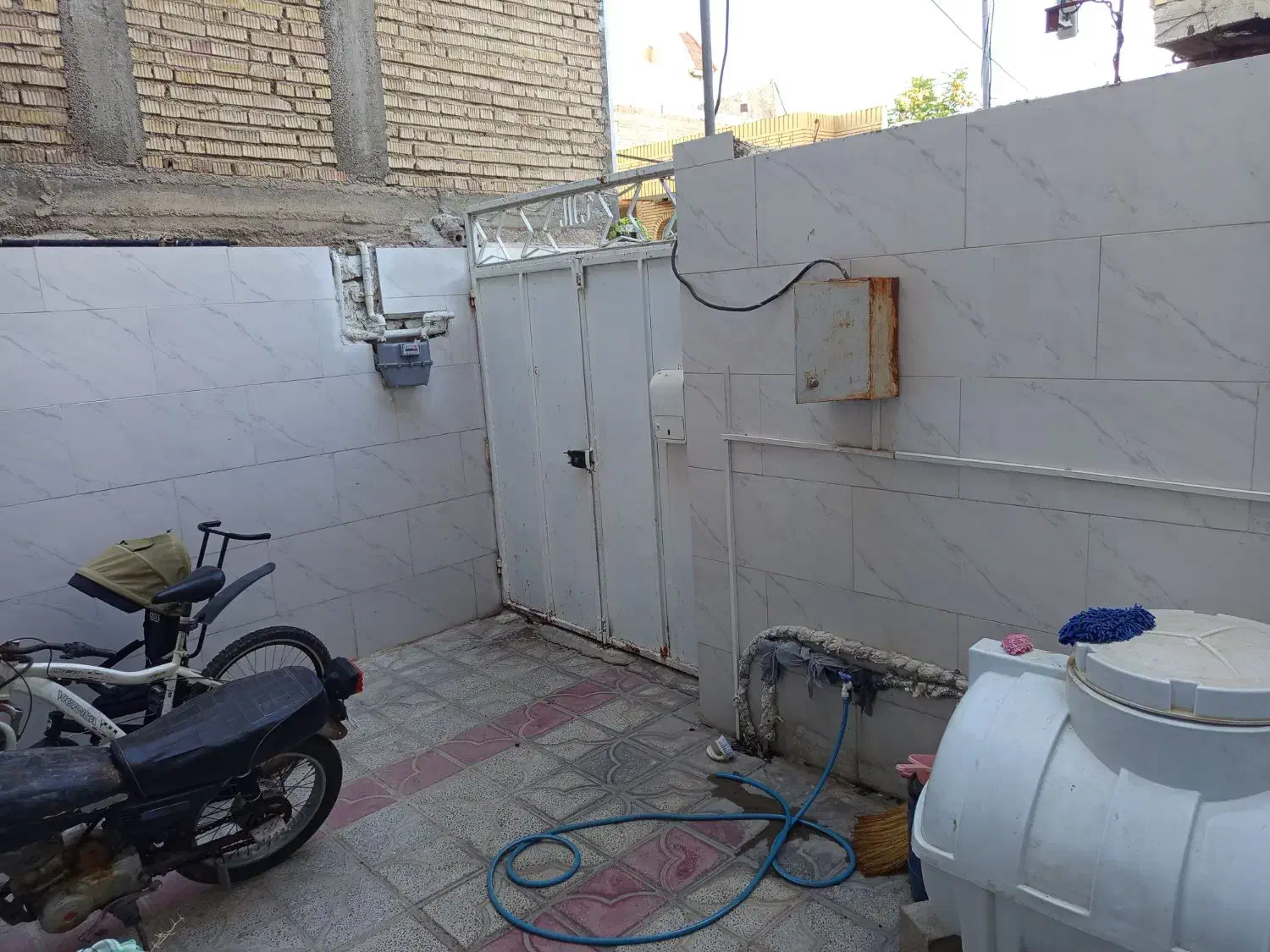 منزل مسکونی