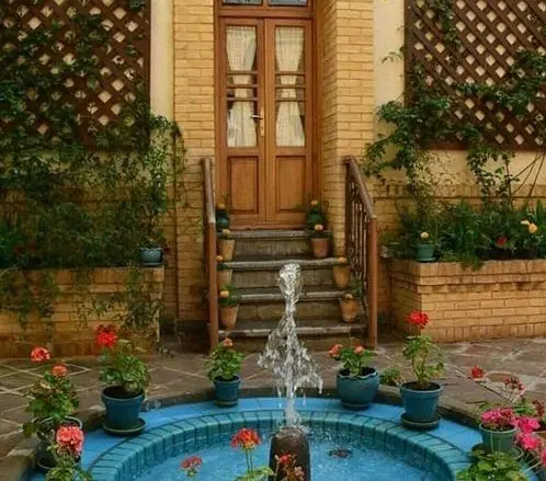 خانه در شهرک طالقانی