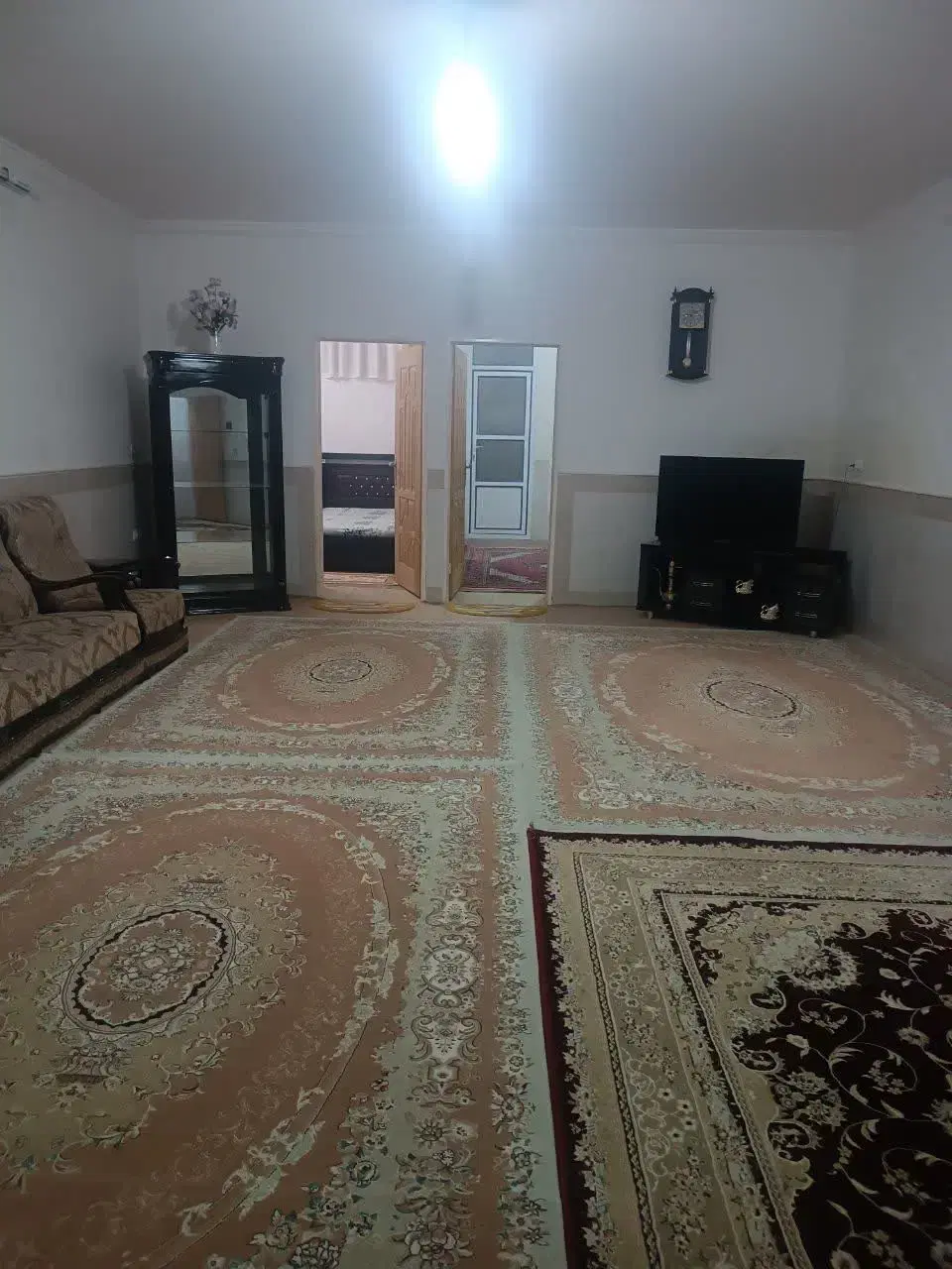 زیرزمین