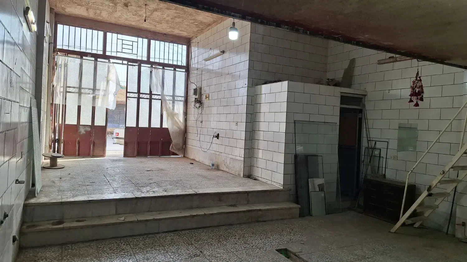 اجاره مغازه ۸۰ متری
