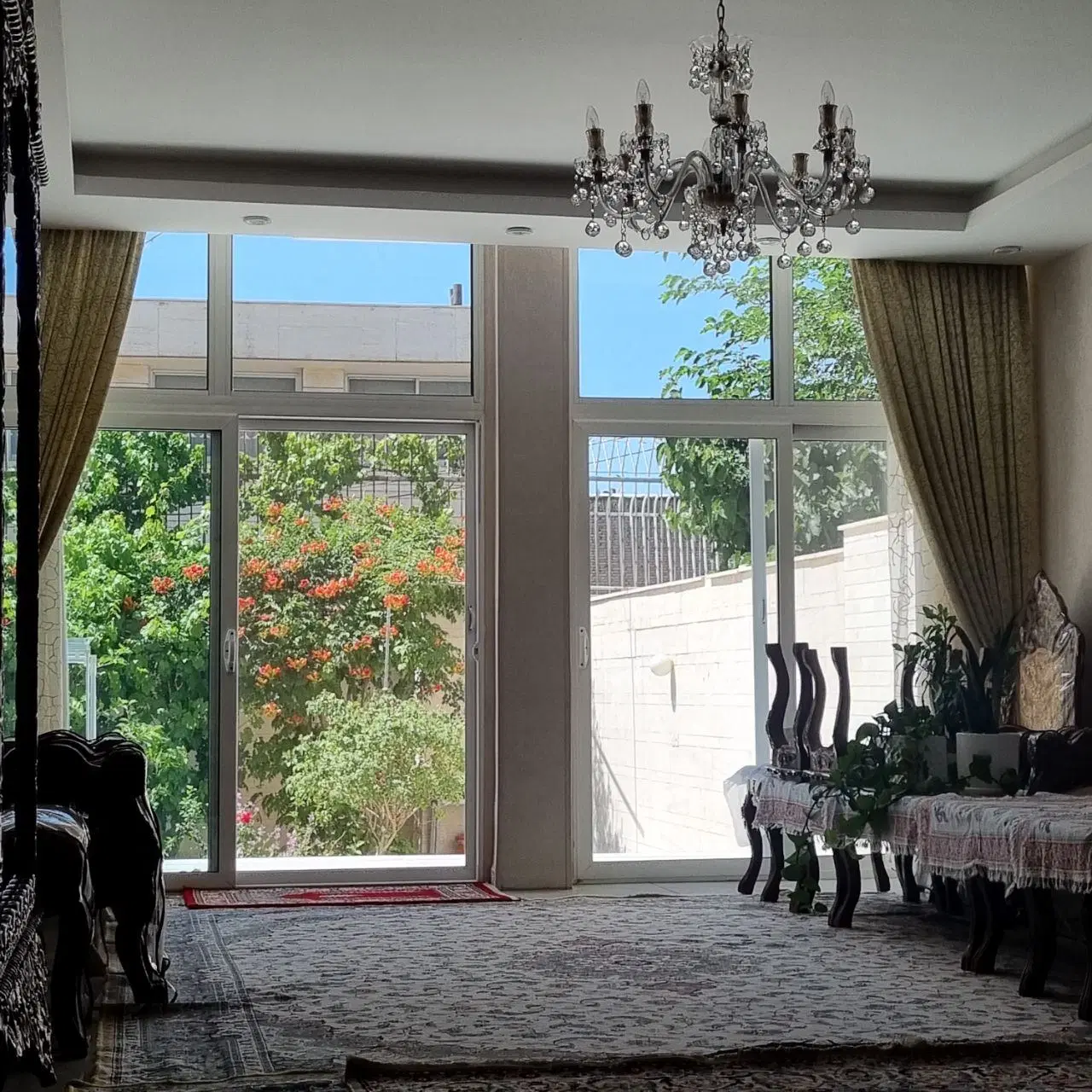 ویلایی جامی ۲۷۵ متر