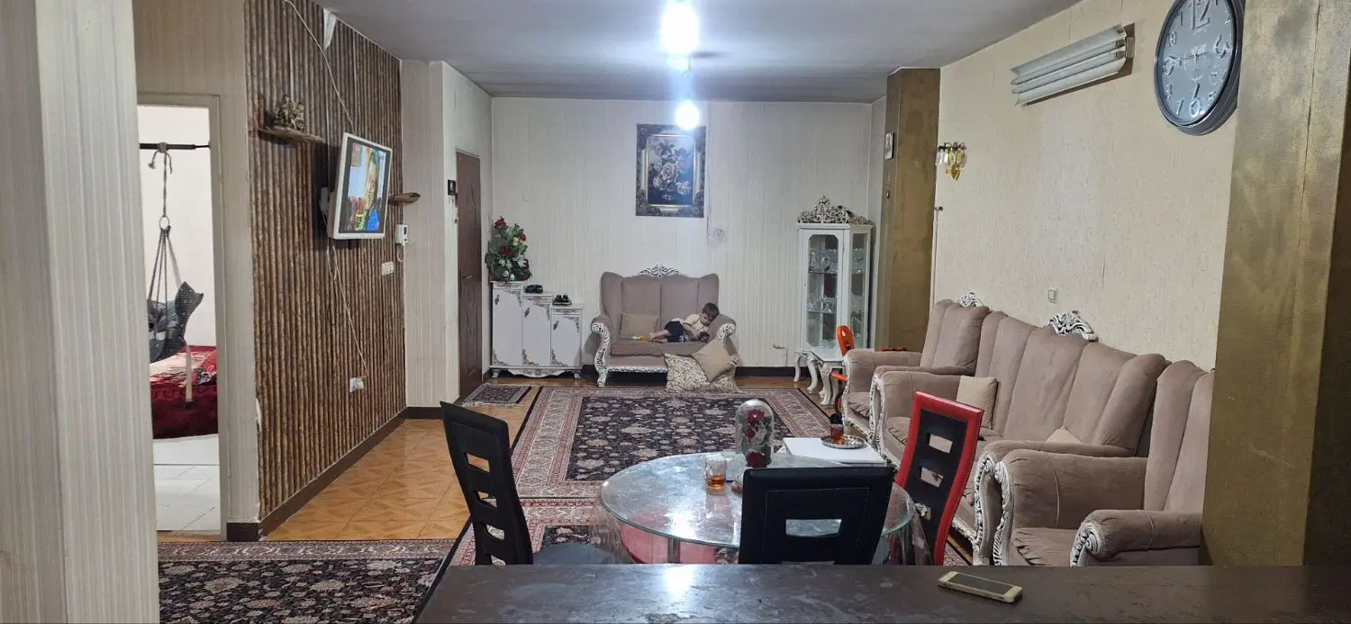 آپارتمانی خرمدشت