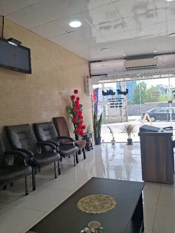 فروش اپارتمان ۱۳۰ متری گلزاران املاک آسیا بیرامی