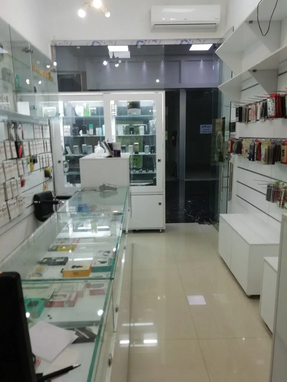 مغازه ۱۶ متری خ ۱۴ تهرانسر