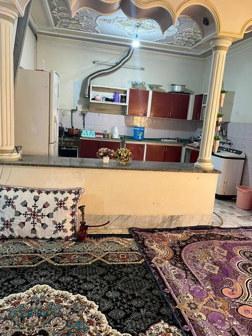 خانه اجاره ای طبقه اول