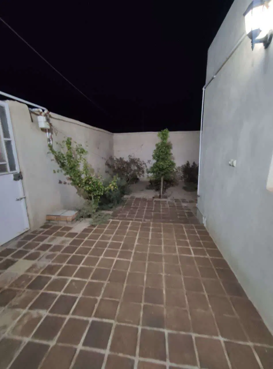 اجاره خانه قنوات ۱۰۰ متر