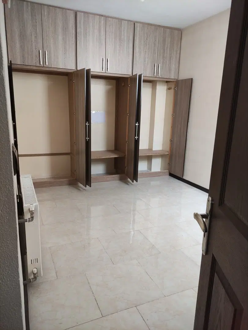 خانه ویلایی دوطبقه طبقه بالا رهن کامل