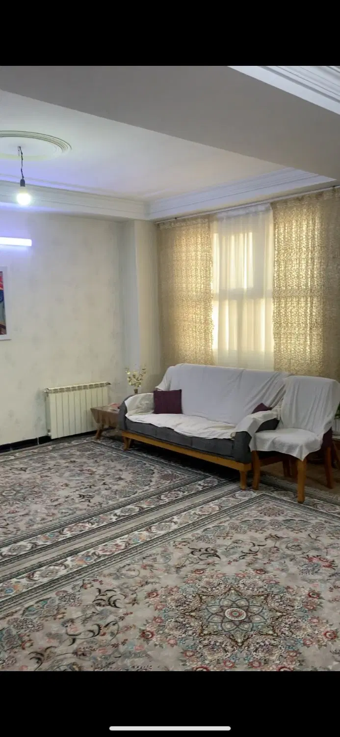 ۶۵ متری _ سالن پرده خور _ سند تک برگ