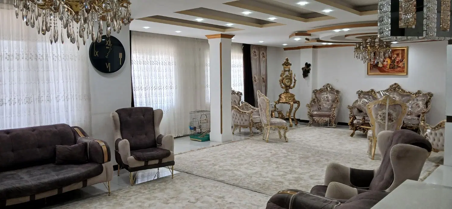 آپارتمان ۲۴۰متری تک واحد رجا