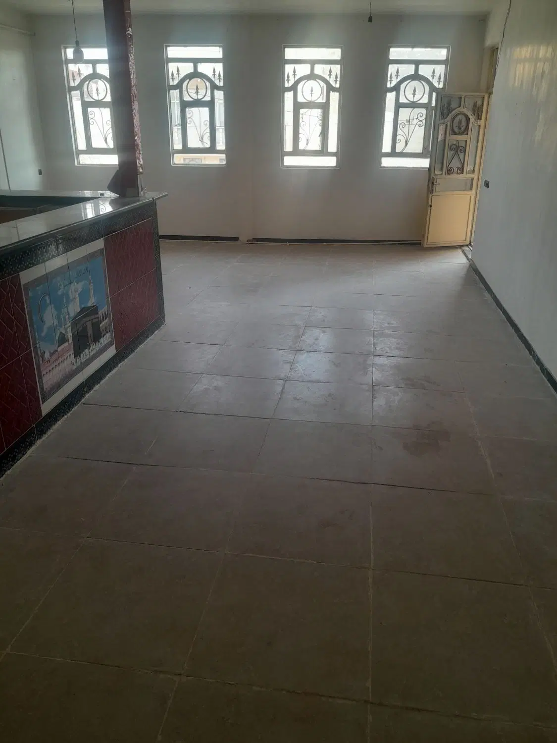 منزل ۱۰۰ متری چشمه خانی