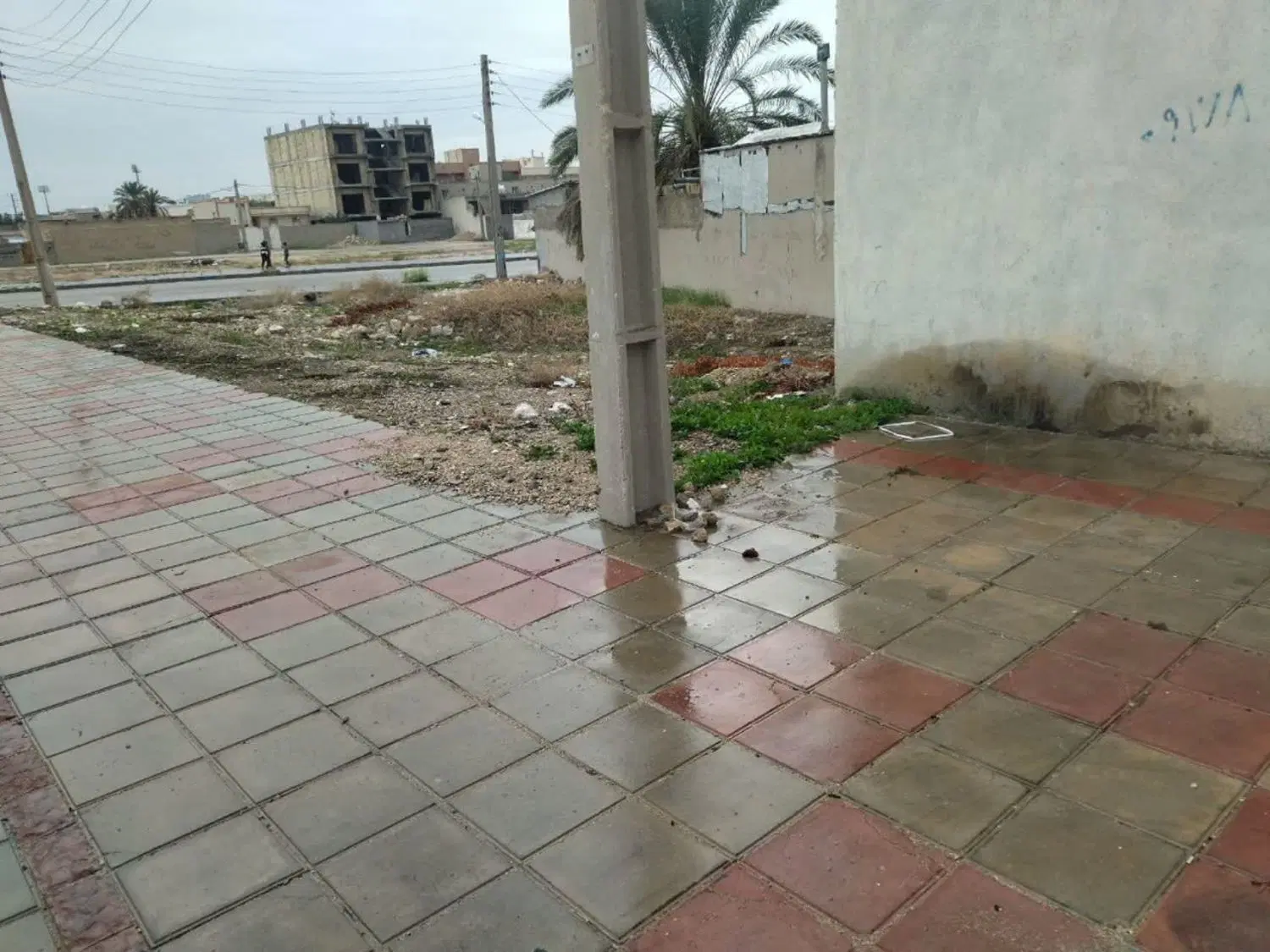 زمین خورموج تجاری مسکونی