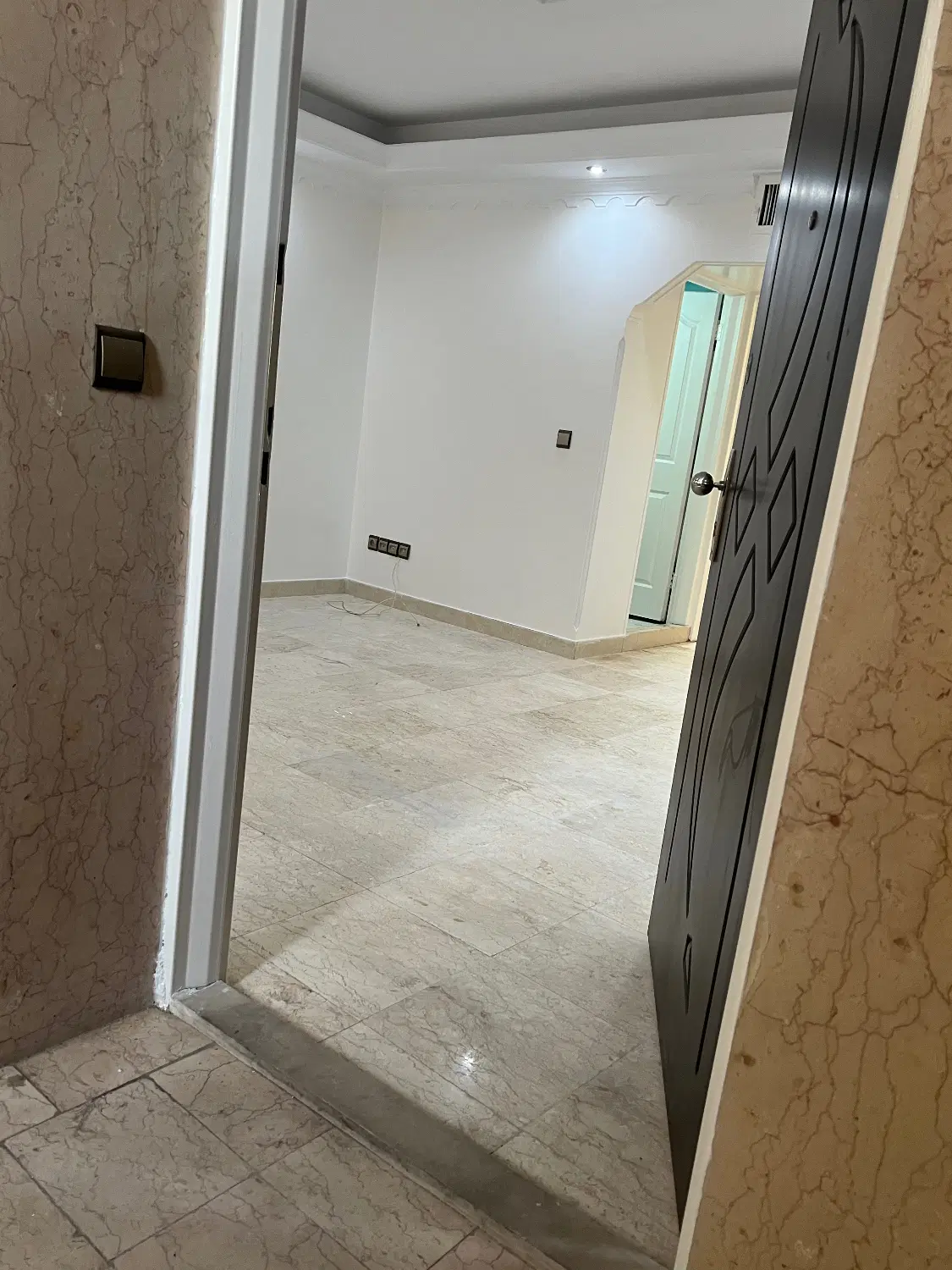 مجیدیه جنوبی تک واحدی دو خوابه خوش نقشه پر نور