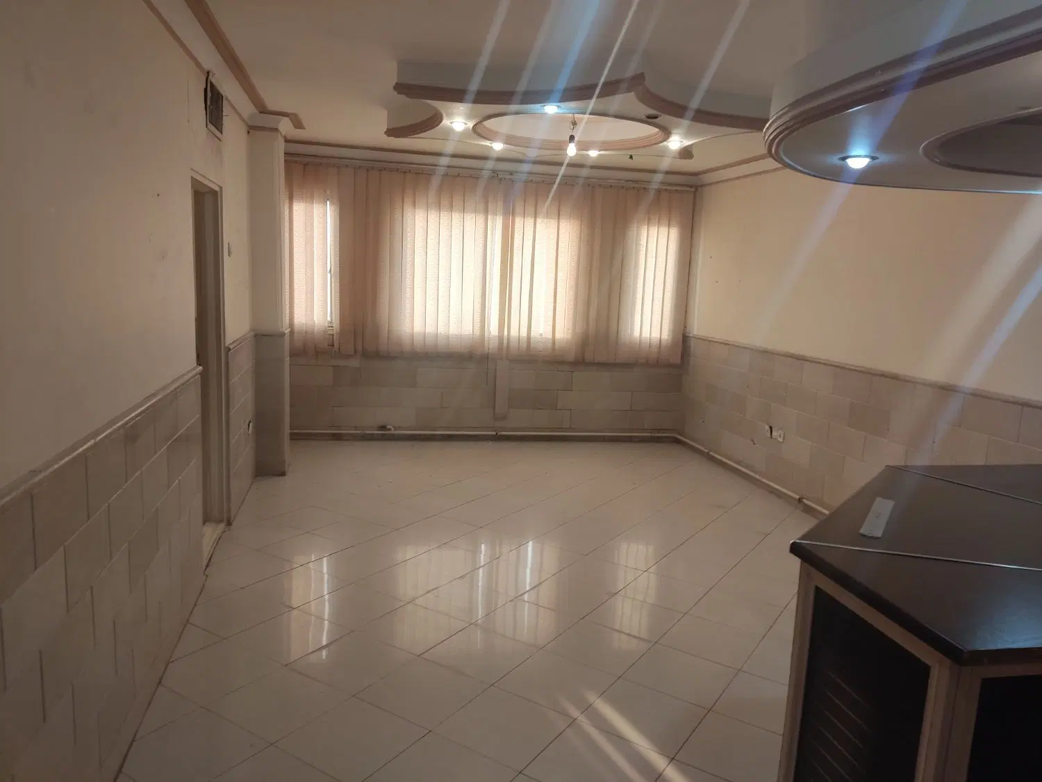 اجاره واحد تجاری مرکز شهر