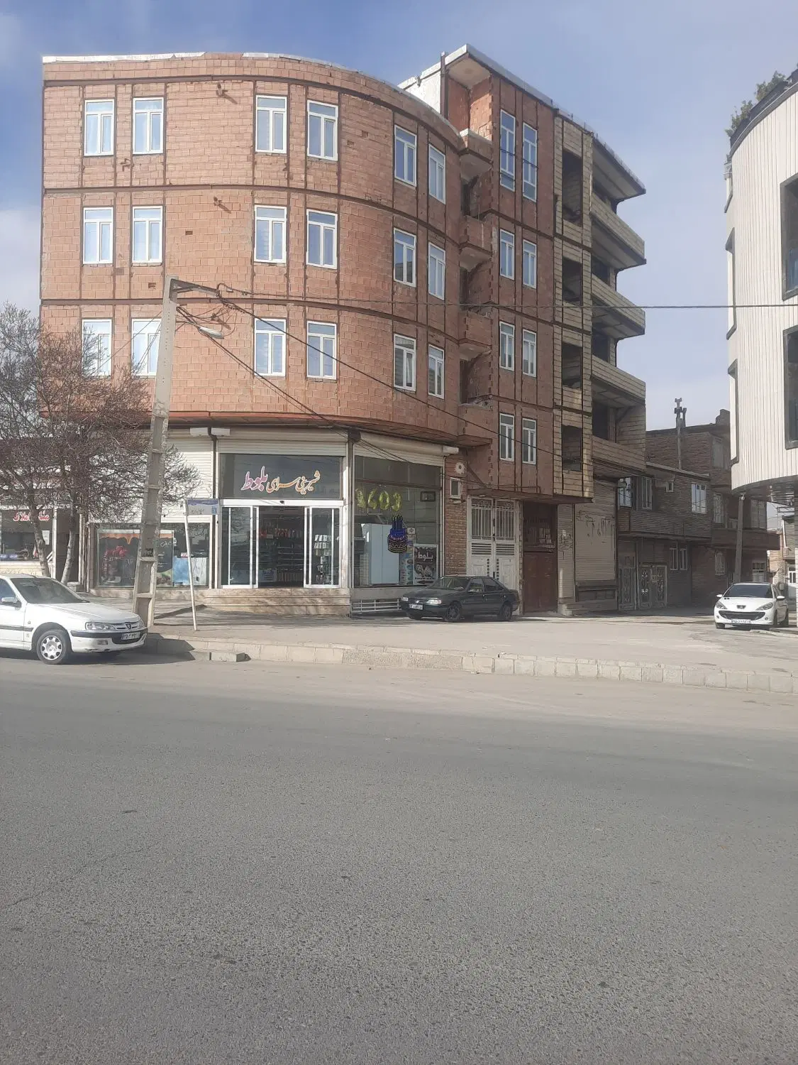 اجاره ۳ واحد دربست تک خوابه