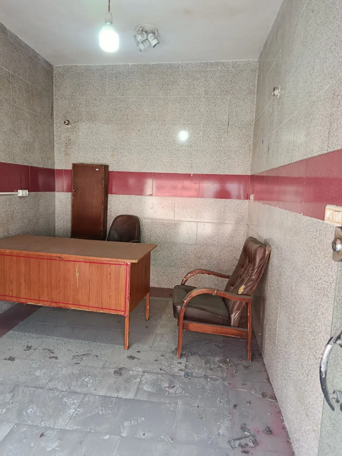 مغازه 12متری