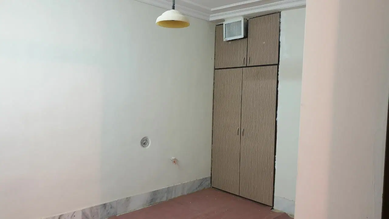 طبقه دوم شهرک گلستان دوخوابه ورودی مستقل