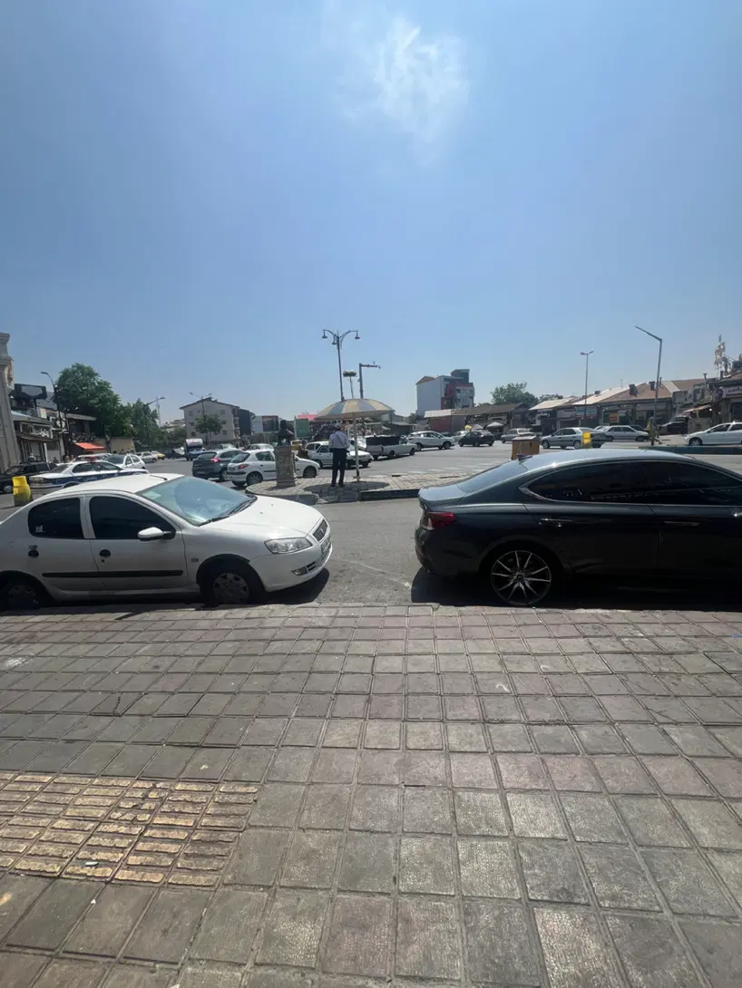 فروش مغازه بر اصلی میدان لب آب