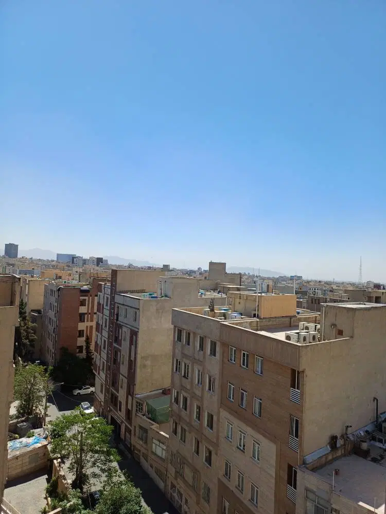 اپارتمان ۱۲۲ متری طبقه ۶ برج ستارخان