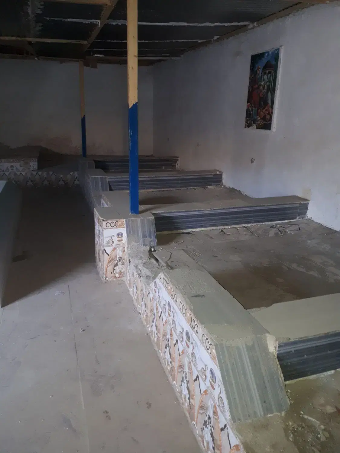 مغازه کافه یا مرغ فروشی.سالن.ضایعاتی.کارگاه زهک