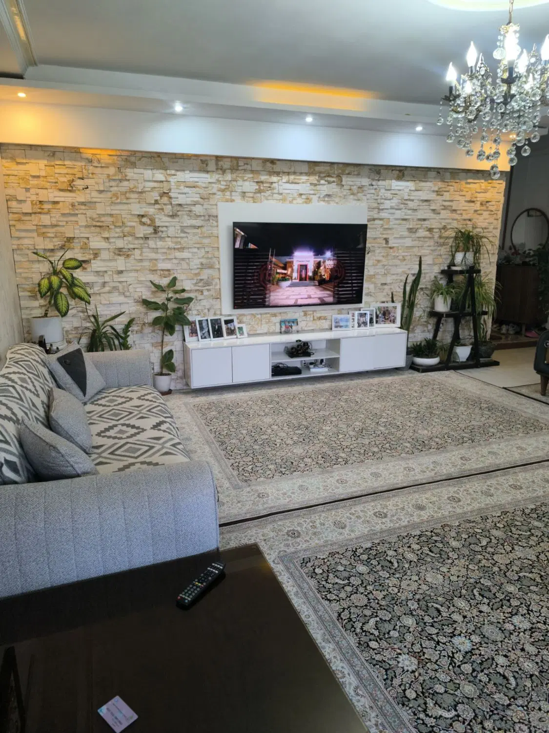بهر کانال غربی نبش چهارراه قریشی
