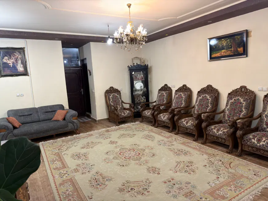 فروش ویلایی دو طبقه شیک با قیمت مناسب