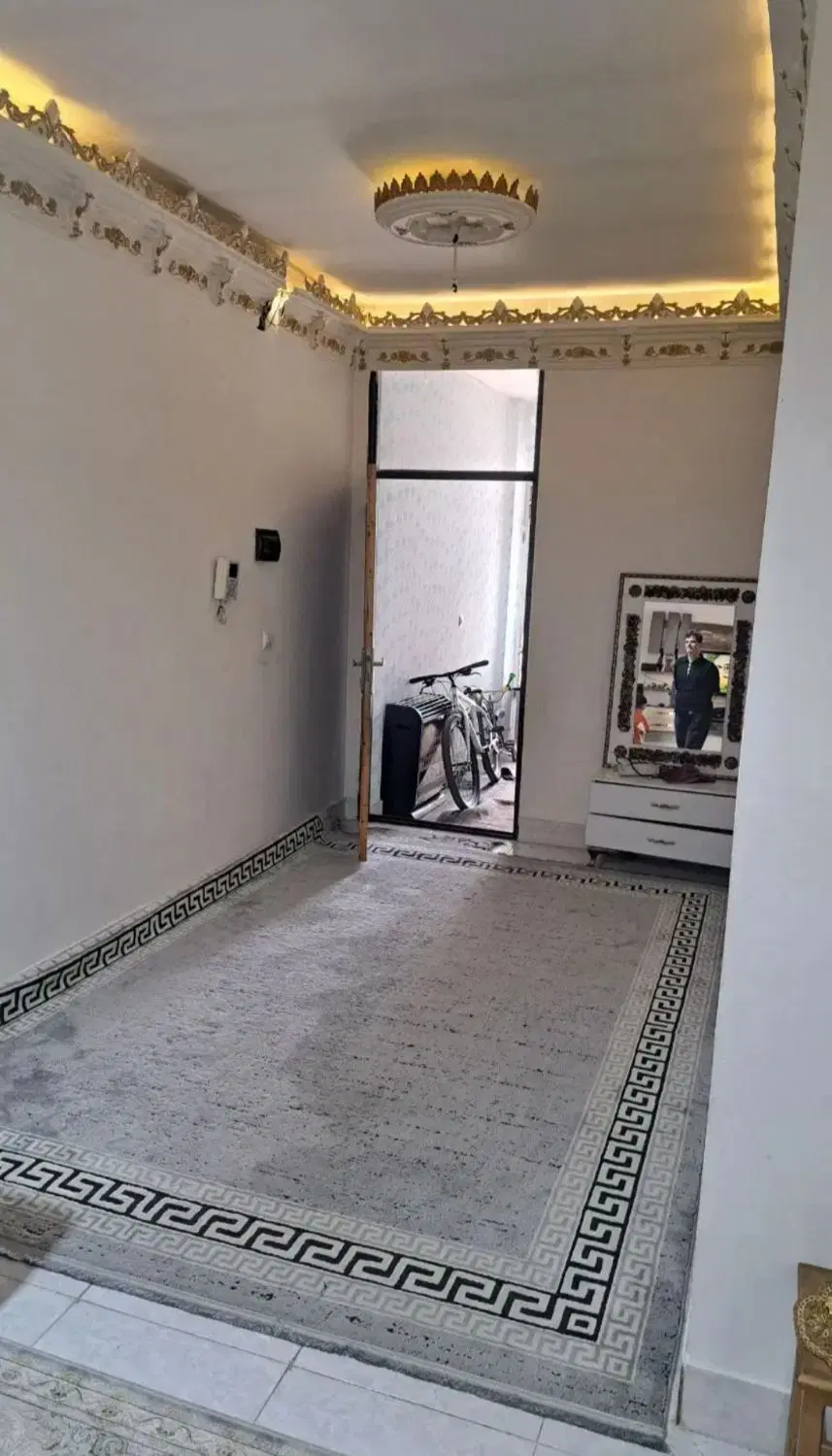 اجاره ویلایی ۹۰ متری _ ایت الله بروجردی