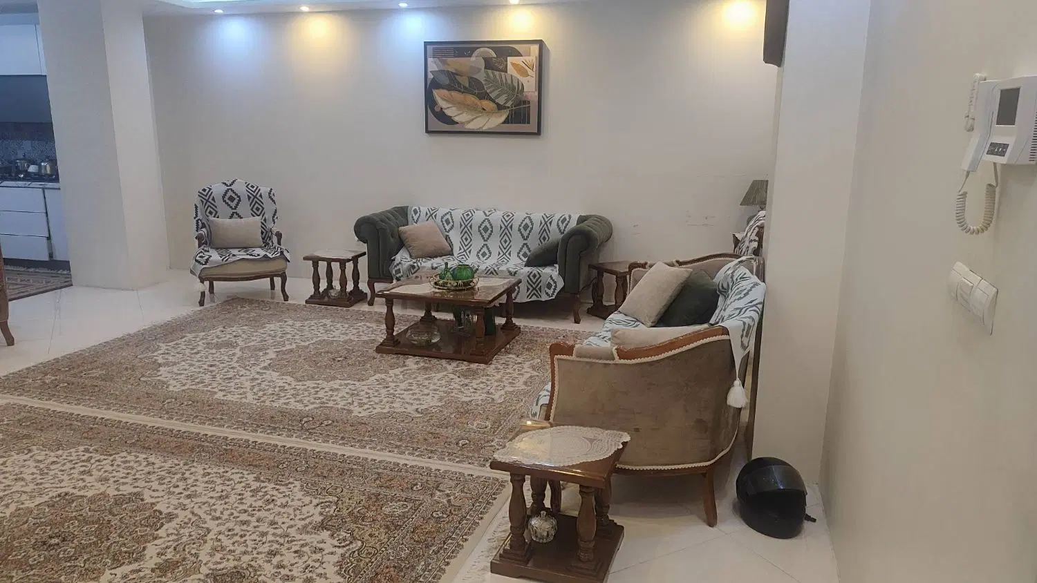 ۹۷ متر فول امکانات  هوراد