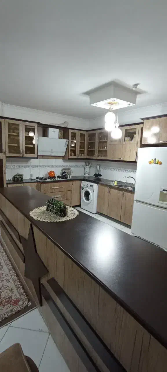 واحد ۸۵ متری سایت اداری
