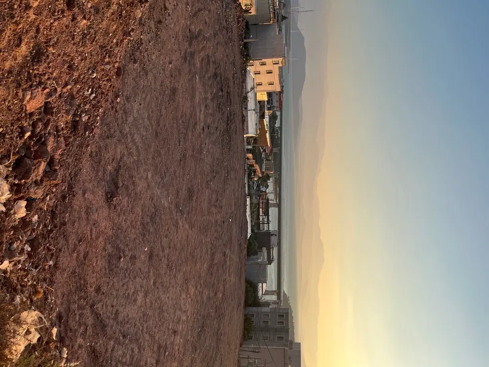 زمین ویو عالی