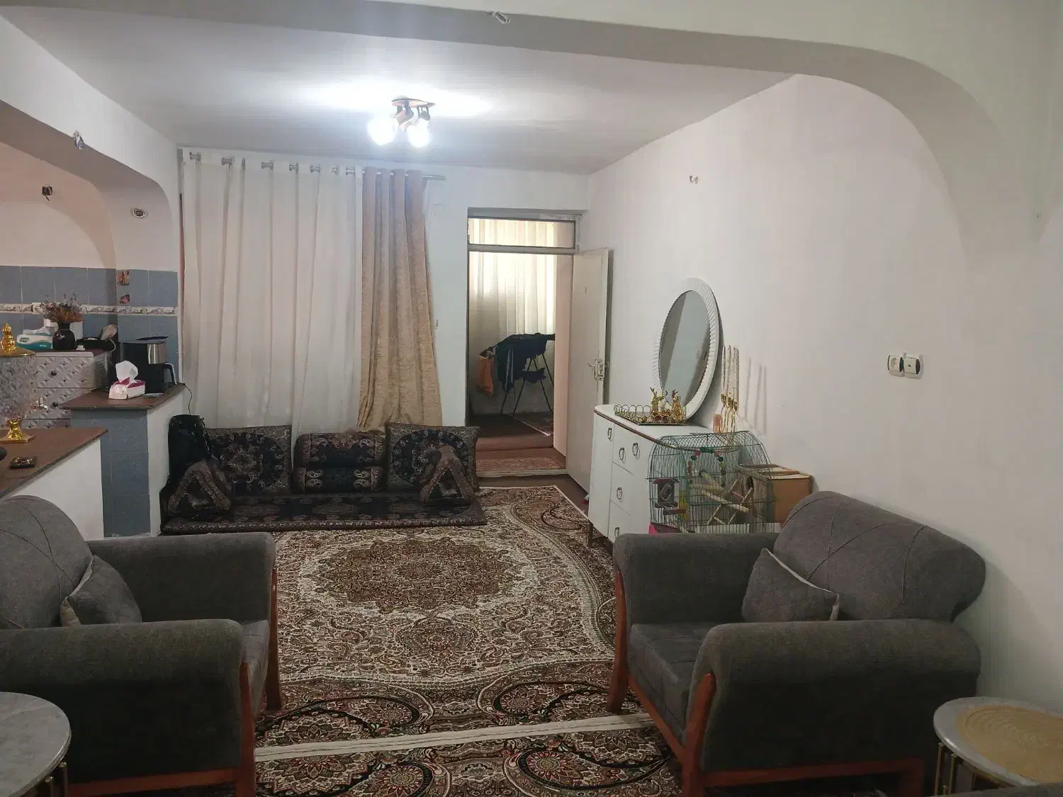 اجاره یک واحد راه جدا با حیاط