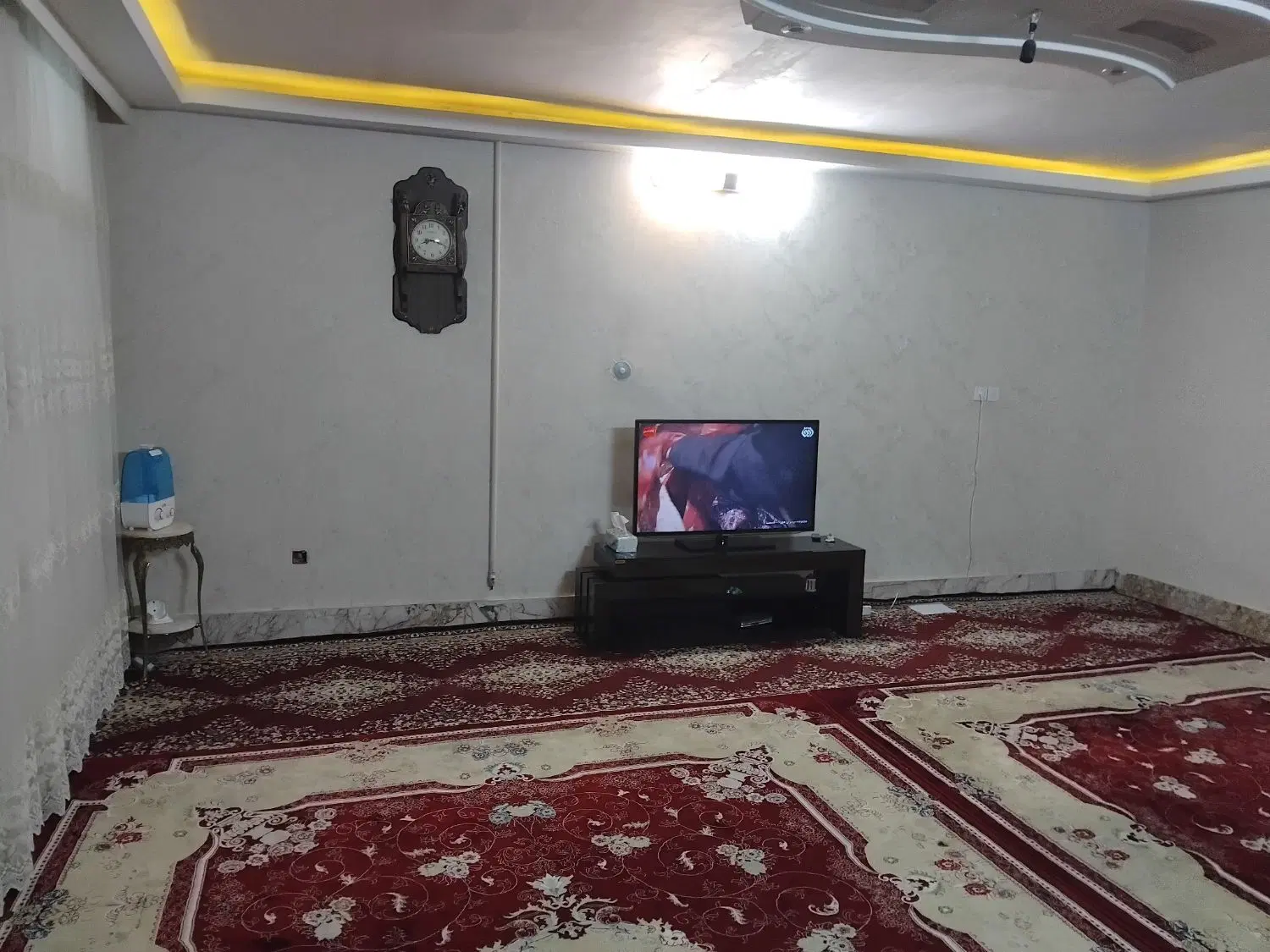 منزل دو طبقه ویلایی