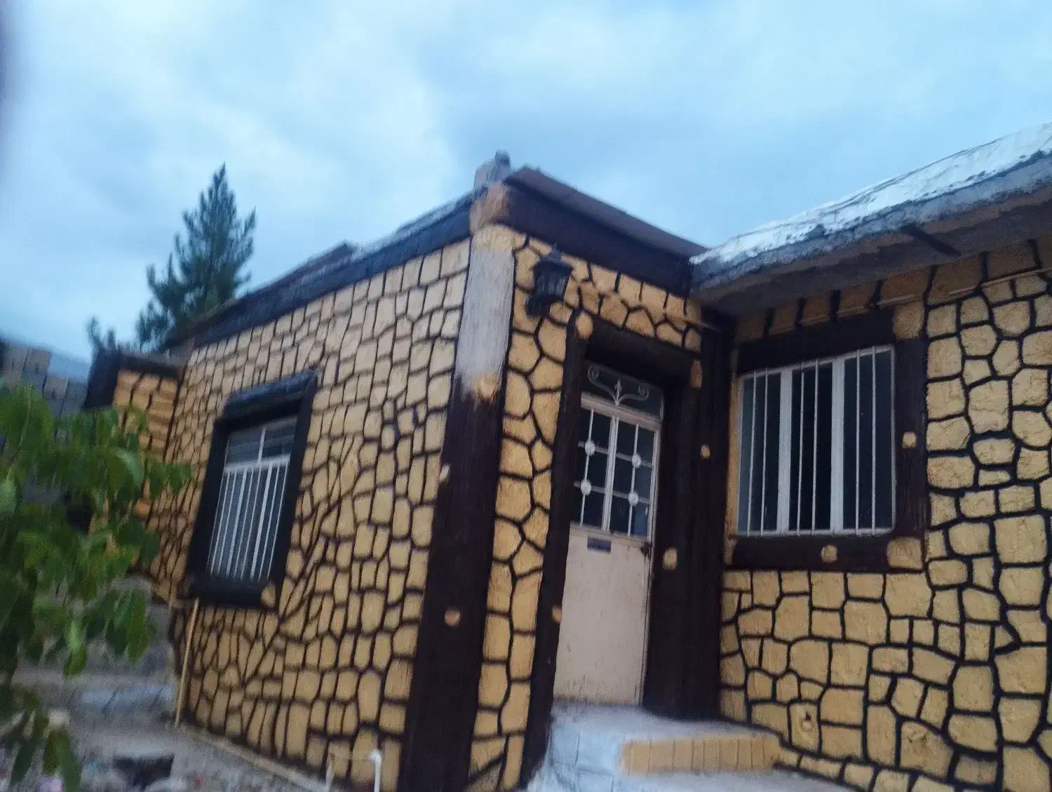 اجاره ی منزل مسکونی یا طرح پرورش قارچ یا مرغ بومی