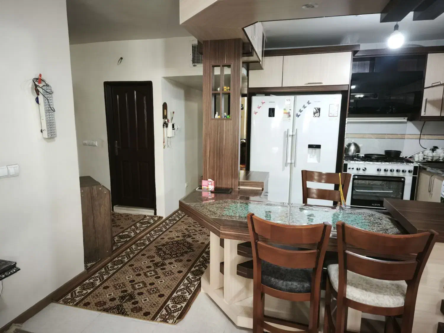 واحد اتوبوسی بر بلوار رسالت