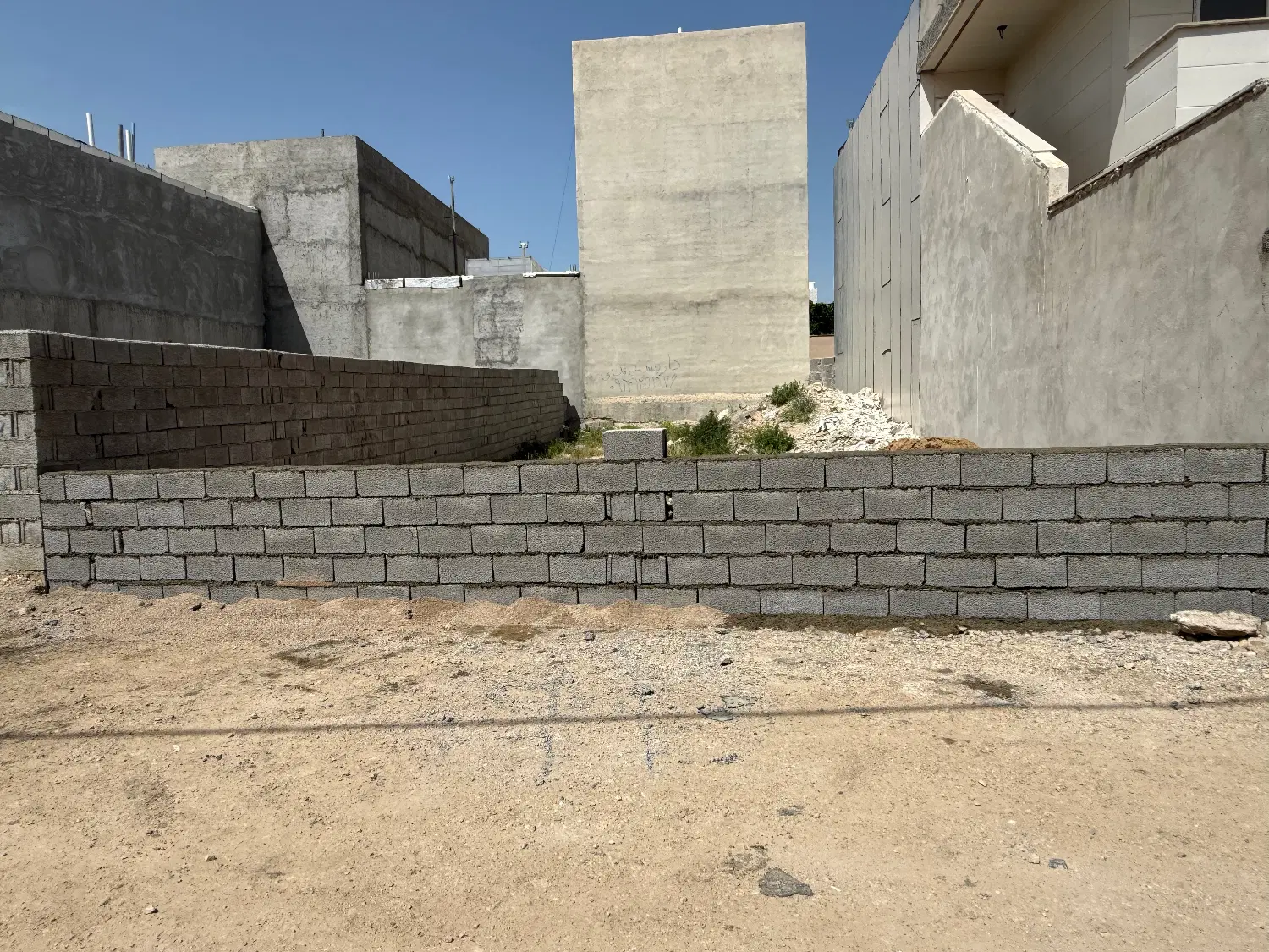 زمین سند دار تنگک 2
