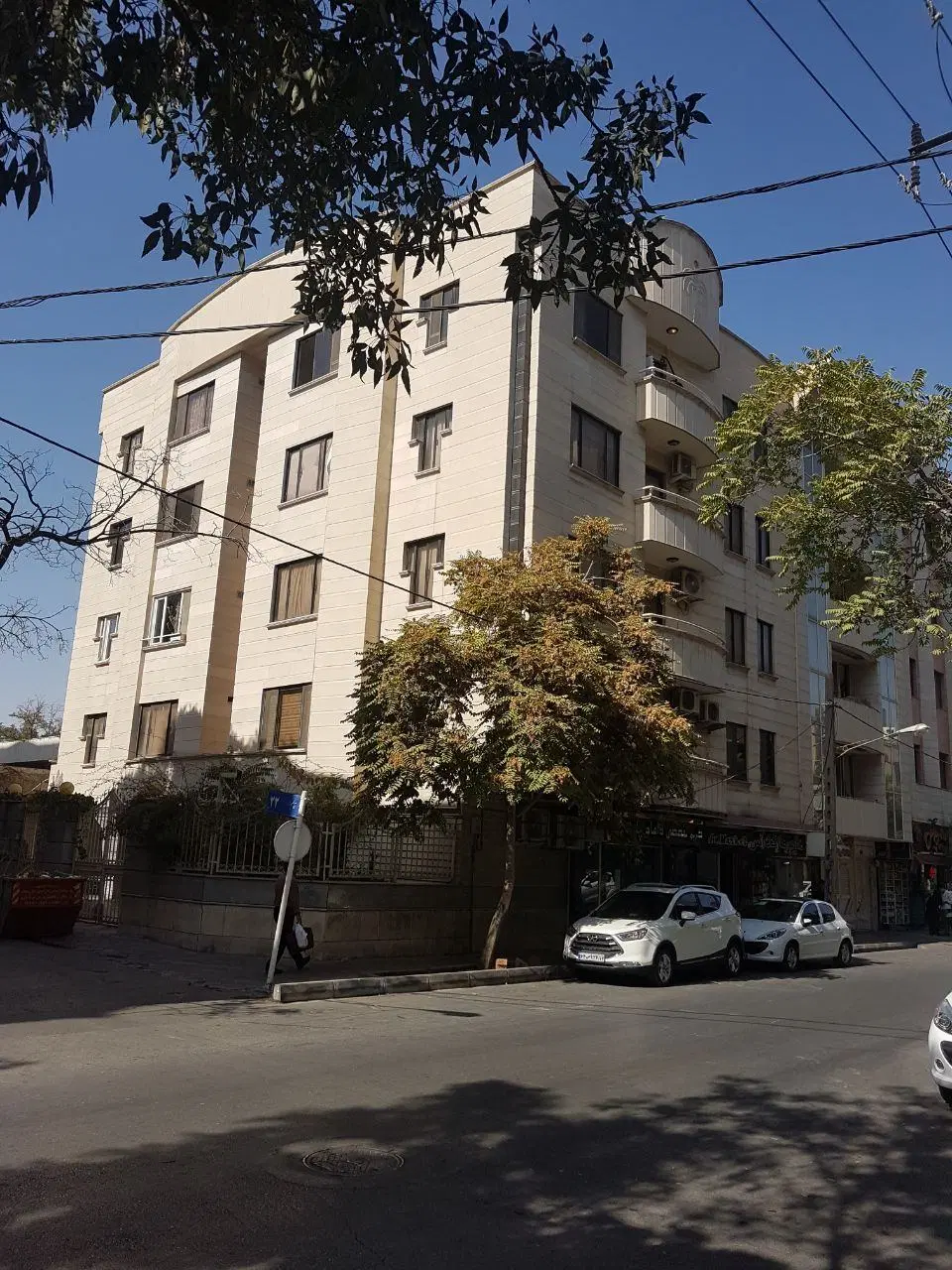 رهن فوری آپارتمان در پنجراه سناباد