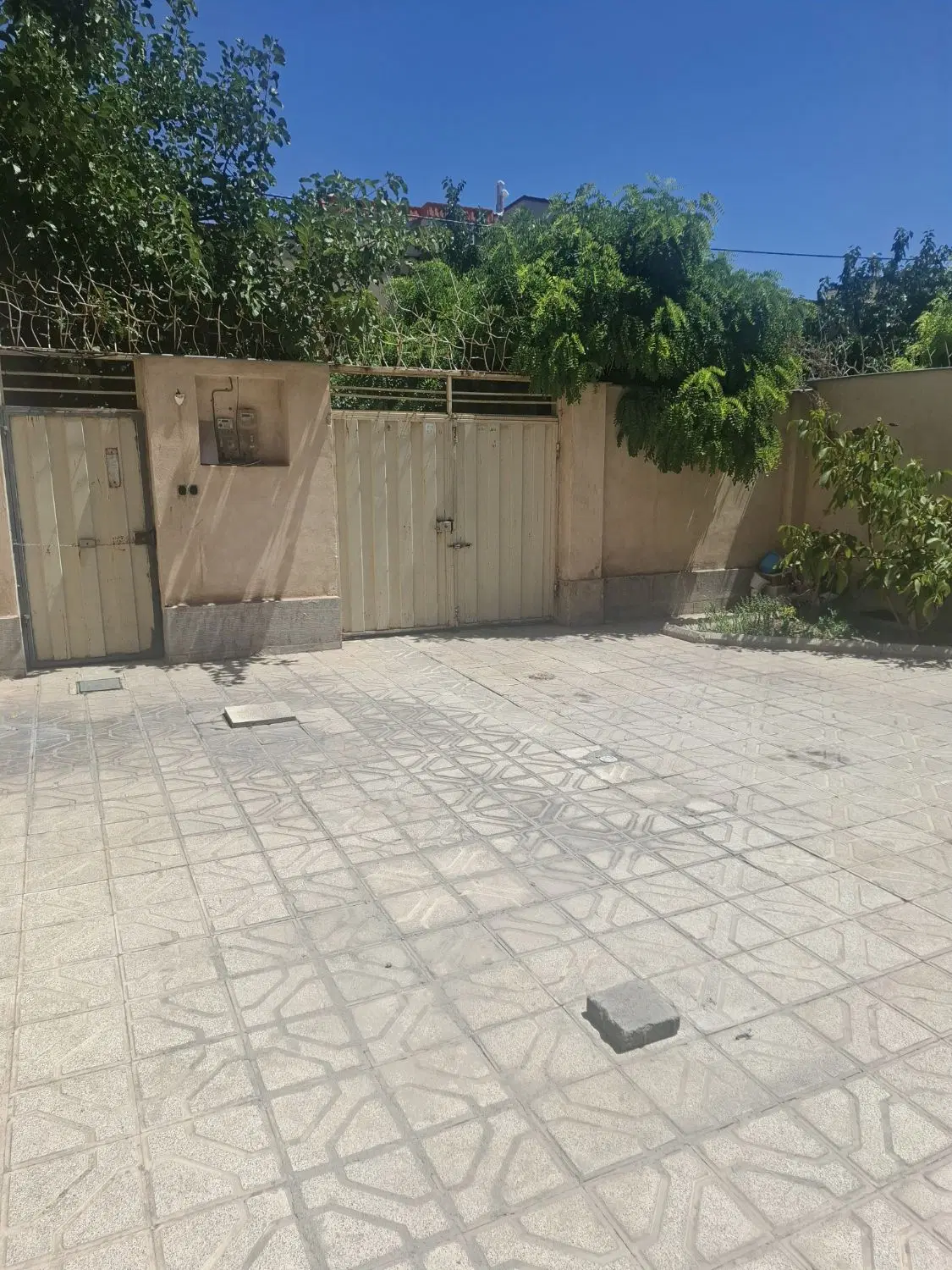 رهن واجاره.فاز1مهرالرضا 27ط بالادوخواب ماشین رو.