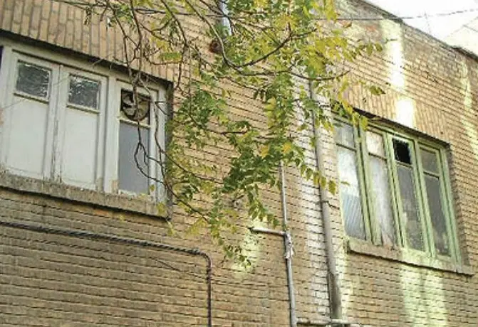ملک کلنگی دوطبقه