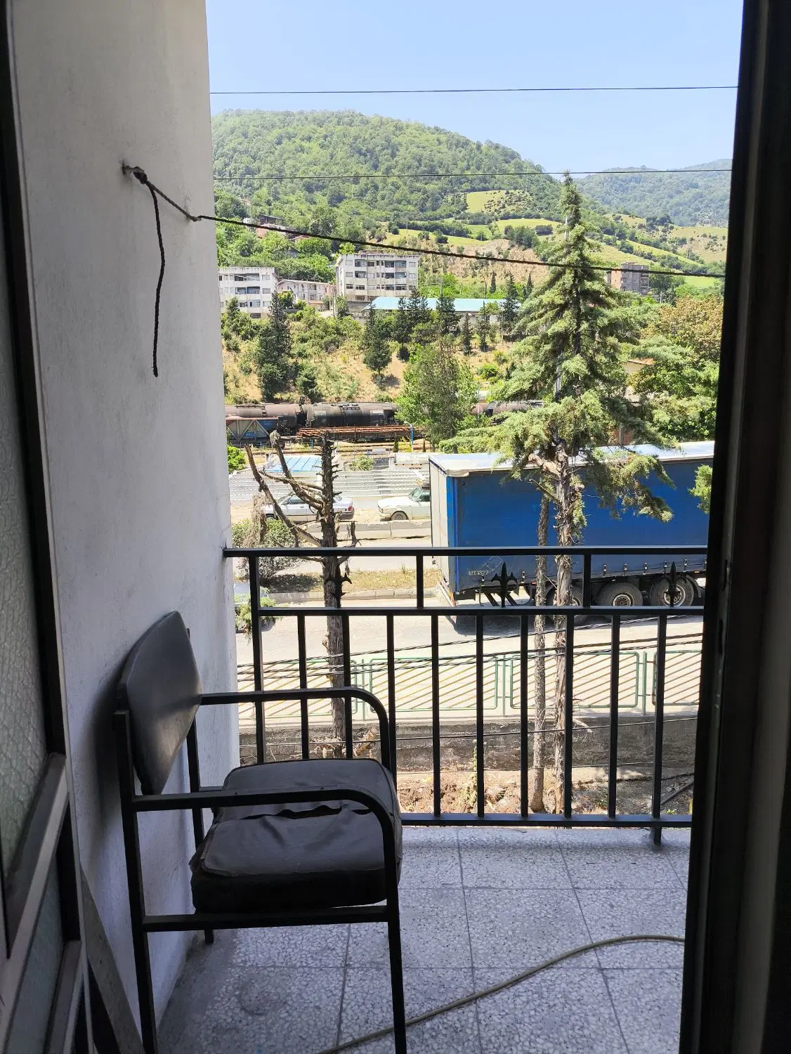 فروش یک واحدمسکونی