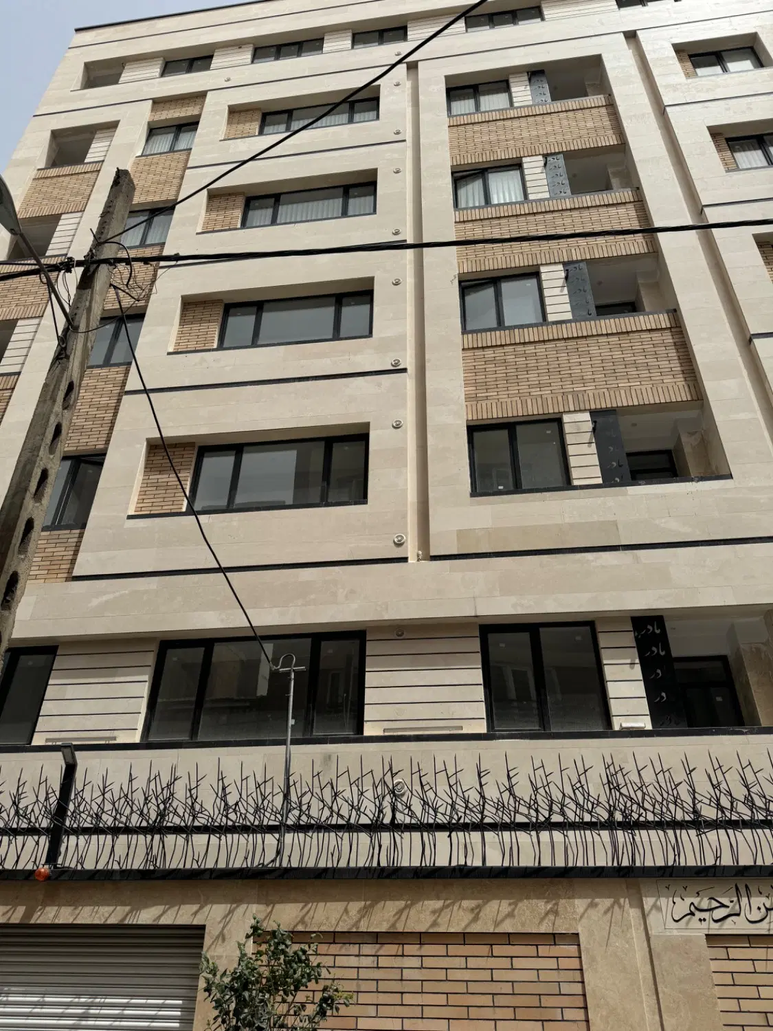 آپارتمان۷۰متر_۲خواب_پارکینگ_آسانسور_خوش نقشه