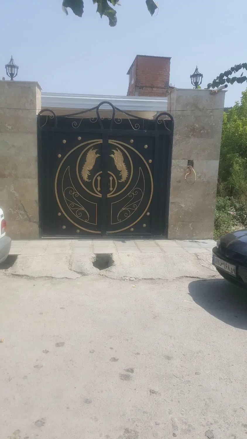 خانه ویلایی ۱۳۳ متری در بافت