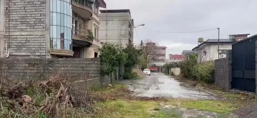فروش زمین ۲۴۰ متری قابل ساخت نزدیک ساحل خط۸ چالوس
