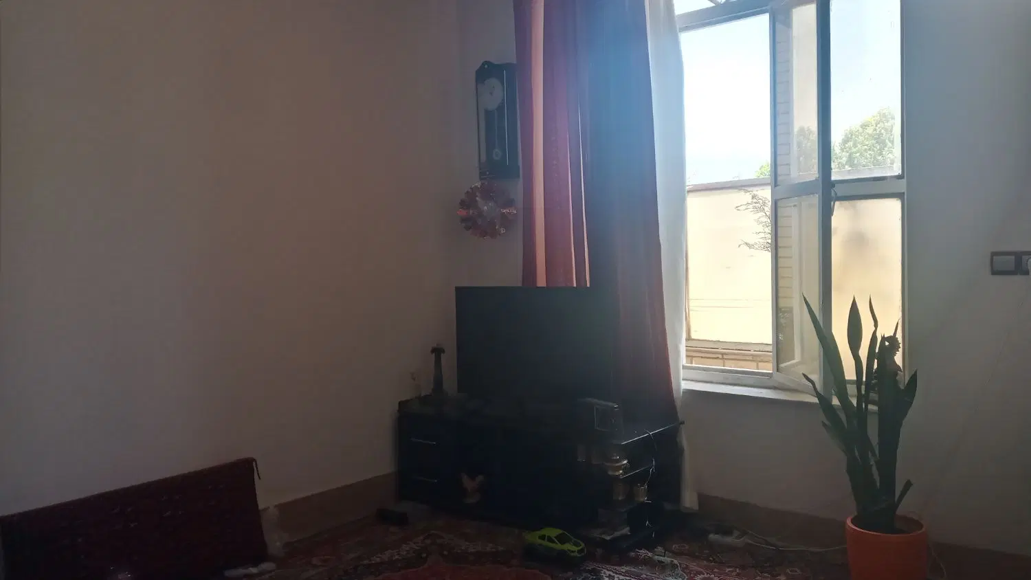 همخونه