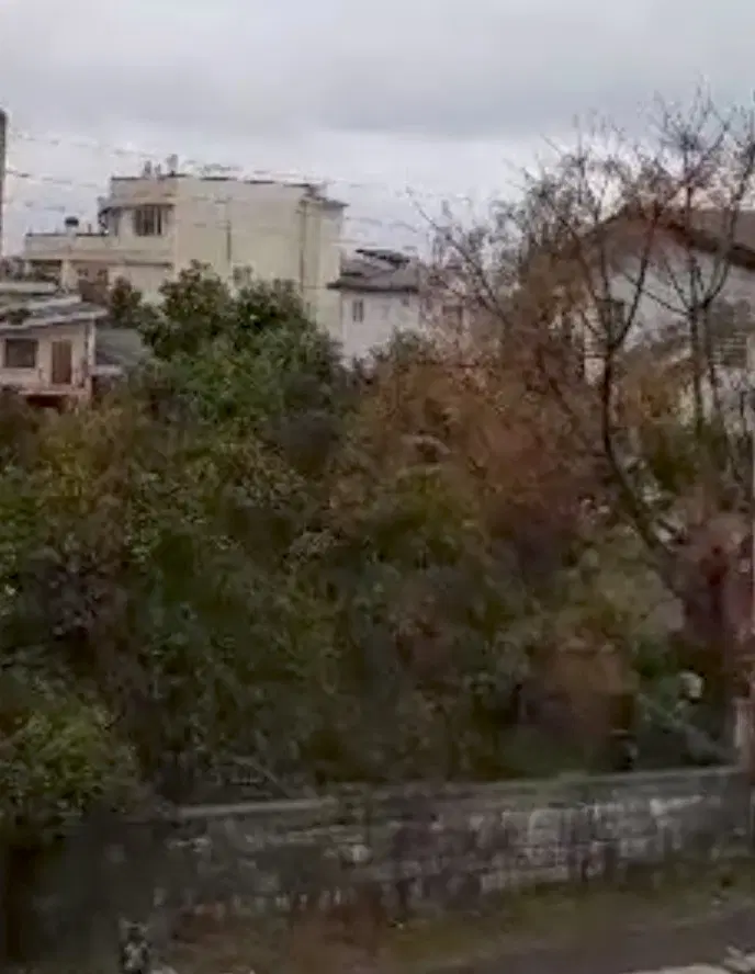 ۶۳۶ متر زمین مسکونی