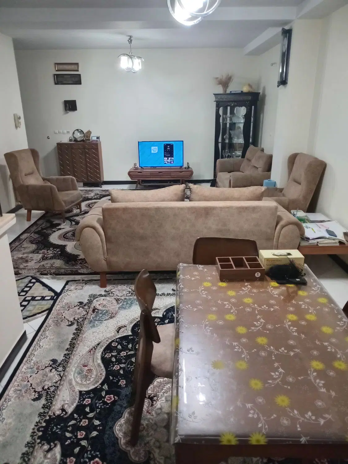 ۸۰متری طبقه دوم