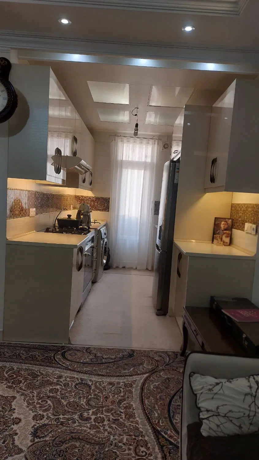 آپارتمان  تک واحدی جمالزاده جنوبی خ دیلمان