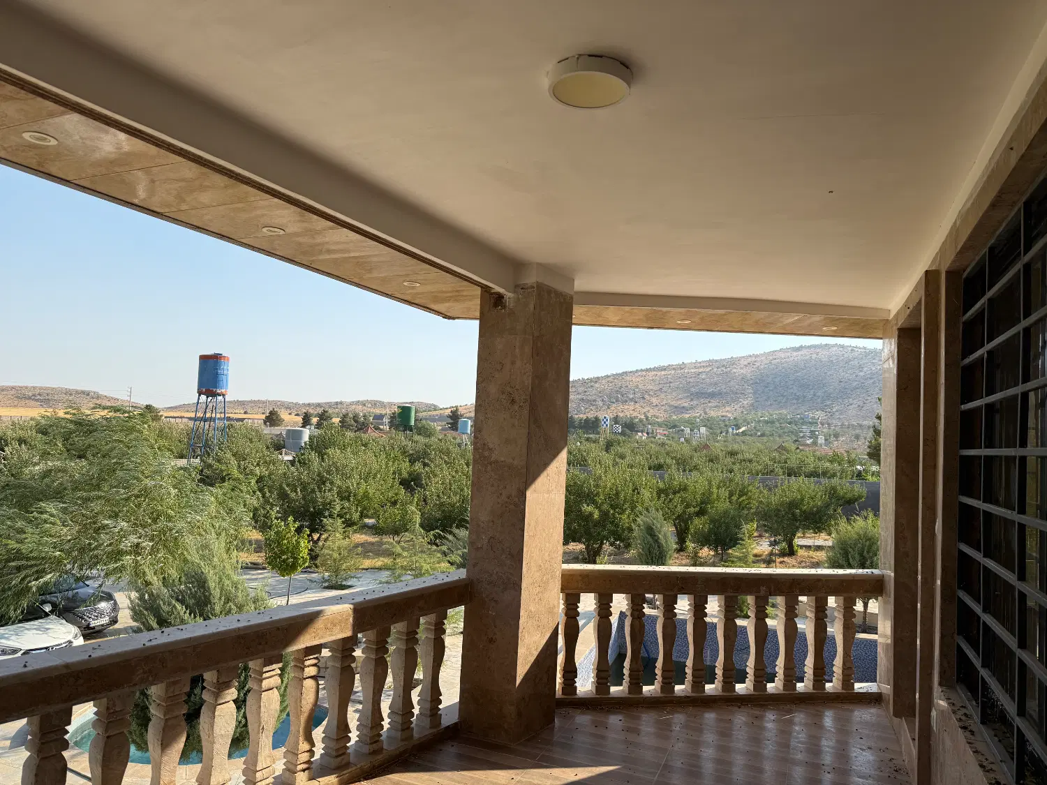 فروش باغشهری شیراز معاوضه با آپارتمان